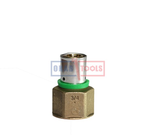 מחבר הברגה פנימית 4\3- 20 SP לחיצה