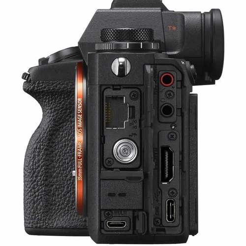 Sony a1 תצוגת החיבורים