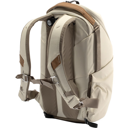 תיק צילום  Peak Design Everyday Backpack Zip 15L - צבע קרם