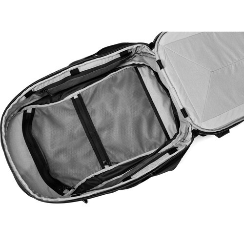 תיק צילום Peak Design Travel Backpack 30L - שחור