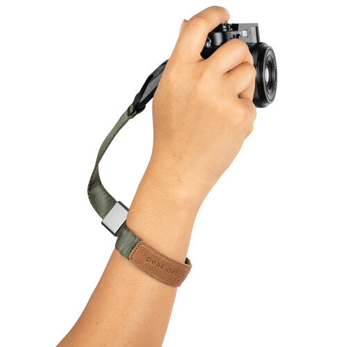 רצועת יד למצלמה Peak Design Cuff Camera Wrist Strap ירוקה
