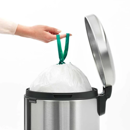 פח אשפה פדל / דוושה NEWICON למטבח ברבנטיה 30 ליטר brabantia צבע מוברש מט FPP מקט Y-111822 - עולם הפרזול 08