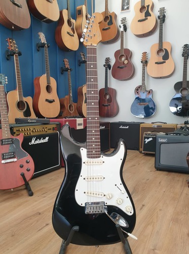 גיטרה חשמלית Fender American Standard Stratocaster 1997