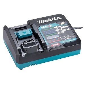 מטען מקיטה 40v – מטען מהיר דגם DC40RA למגוון סוללות – Makita
