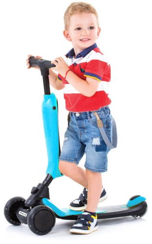קורקינט רב שלבי ישיבה / עמידה 2 ב 1 דגם אקספרס עם אורות בגלגלים מבית Apollo צבע ירוק