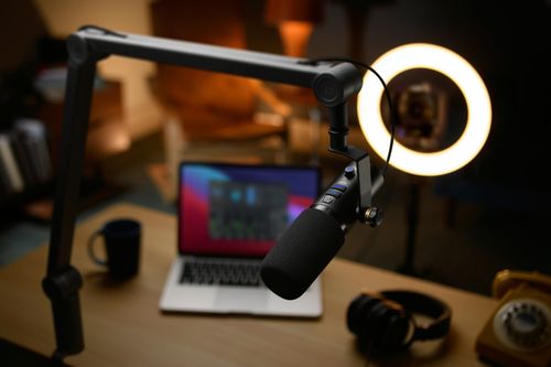 זוית נוספת PreSonus Revelator Dynamic USB Microphone