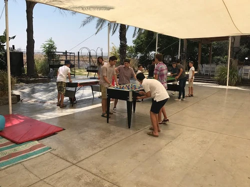 השכרת שולחן הוקי אויר 6 פיט פלטה אלומיניום