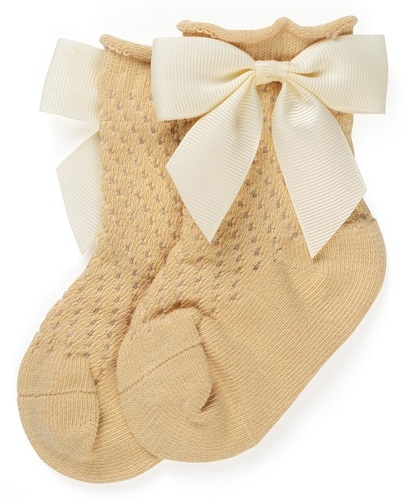 זוג גרביים לתינוק עם סרט במידה 0-12 - בז'