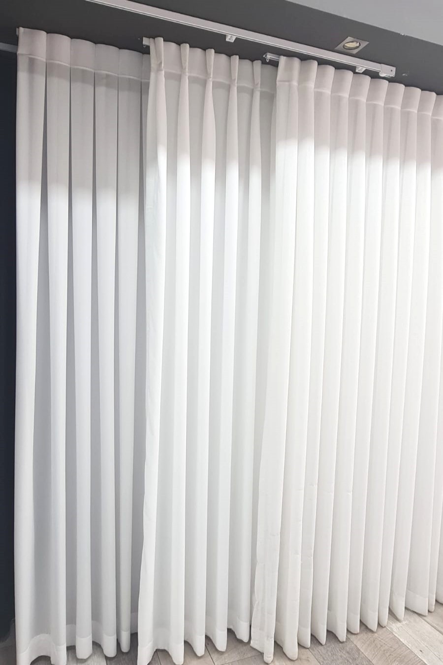 A83f31f5cdb12f194f80f2d56dc77264