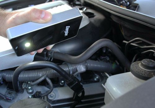 בוסטר התנעה לרכב ENERGIZER 500A 7500mAh ENX8K