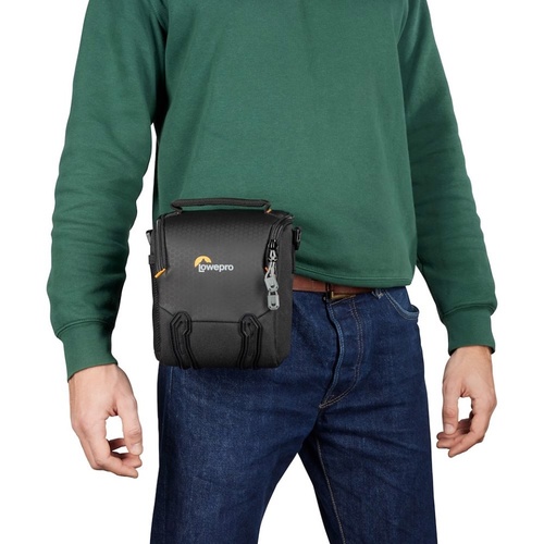 תיק כתף Lowepro Adventura SH 120 III