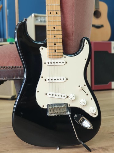 גיטרה חשמלית Fender American Standard Stratocaster 2010