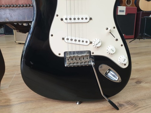 גיטרה חשמלית Fender American Standard Stratocaster 2010