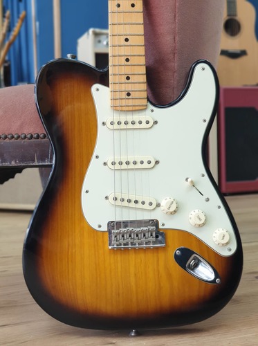 Fender Limited Edition Parallel Universe Strat-Tele Hybrid 2017