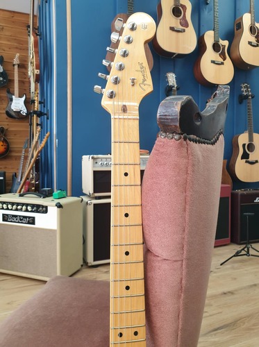 Fender Limited Edition Parallel Universe Strat-Tele Hybrid 2017