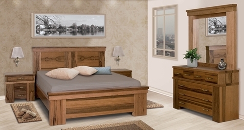 חדר שינה קומפלט דגם R 15 מעץ מלא מבית SLEEPNET