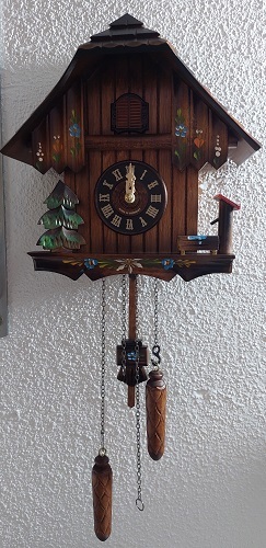 שעון קוקייה מהיער השחור