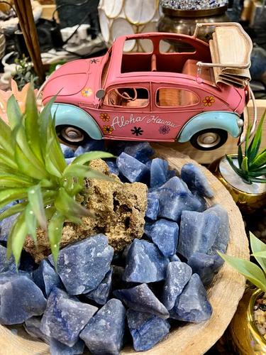 חיפושית רטרו ורודה 