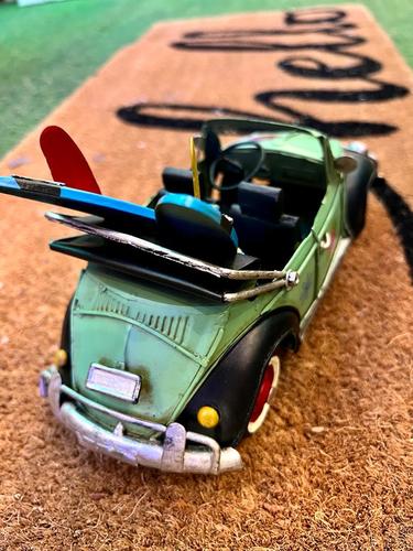 חיפושית ירוקה רטרו