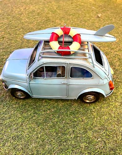 פיאט רטרו תכלת עםגלשן וגלגל הצלה