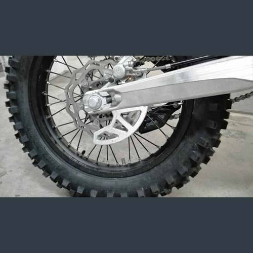TPK005 P-TECH מגן דיסק אחורי KTM 2013-2023 HUSQVARNA 2014-2017 