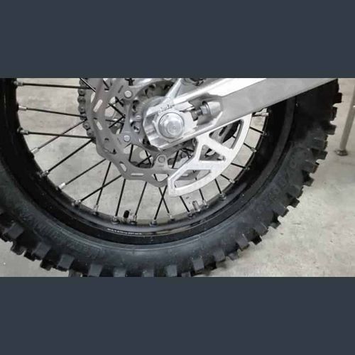 TPK005 P-TECH מגן דיסק אחורי KTM 2013-2023 HUSQVARNA 2014-2017 