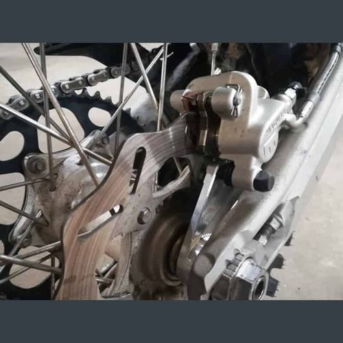 P-TECH מגן דיסק אחורי TPK005 קטמ -הוסקוורנה 2013-2023 וכן לדגמי גאס גאס 2021-2023