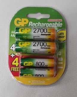 4 סוללות 2700mAh AA עם 4 סוללות 800mAh AAA