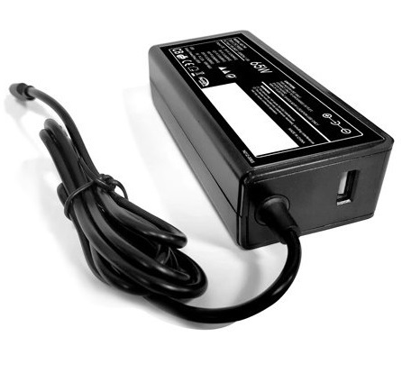 ספק כוח אוניברסלי לניידים EZCOOL AD710 65W