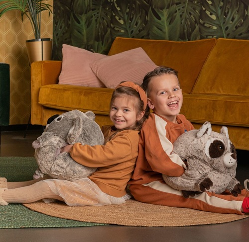 בובת חיבוק ומחמם ידים בקוטר 35 ס