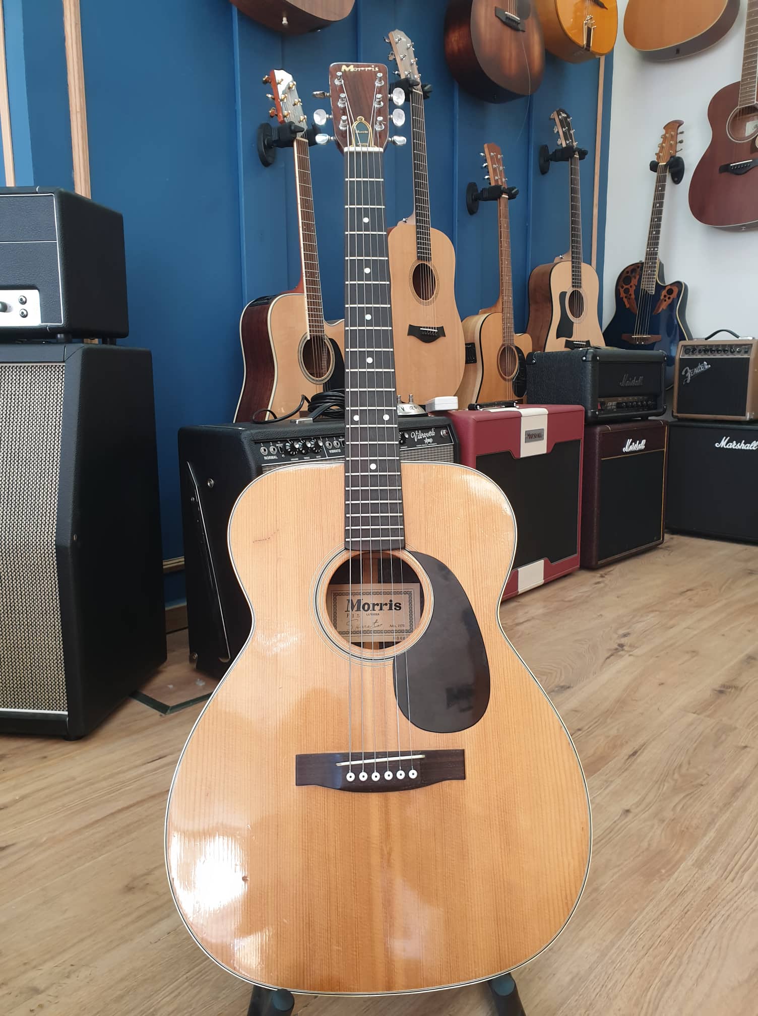 Morris F15 OOO size Guitar by Yoshino Gakki 1970 JAPAN