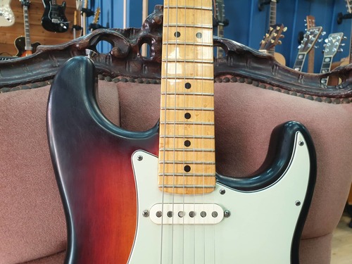 גיטרה חשמלית Fender Custom Shop Stratocaster Deluxe 2009