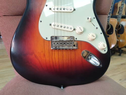 גיטרה חשמלית Fender Custom Shop Stratocaster Deluxe 2009
