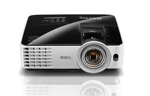 מקרן BenQ MX620ST