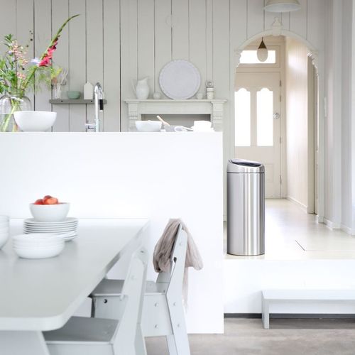 פח אשפה טאץ 30 ליטר מבריק Brabantia