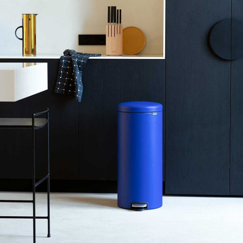 פח אשפה עגול 30 ליטר, כחול Brabantia