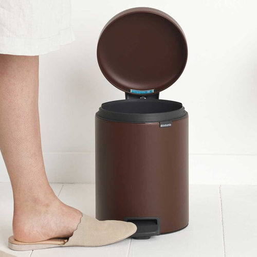 פח אשפה עגול 5 ליטר, חום Brabantia