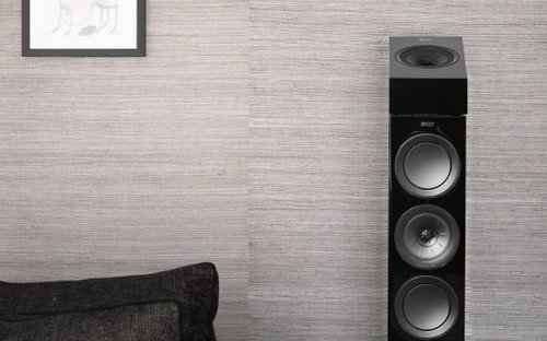 KEF R8A Meta