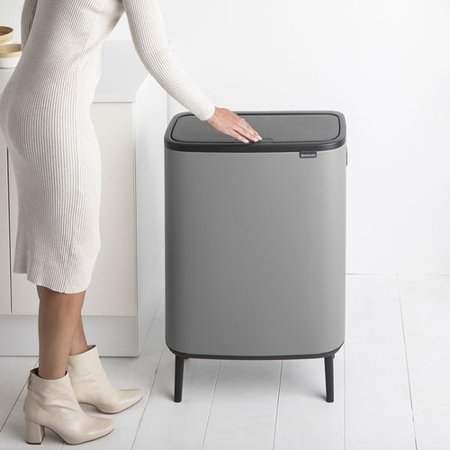 שרטוט פח אשפה הפרדה / מיחזור למטבח ברבנטיה BO brabantia טאץ הפח עם הרגליים 60 ליטר צבע אפור בטון  מט מקט Y-130663 - עולם הפרזול