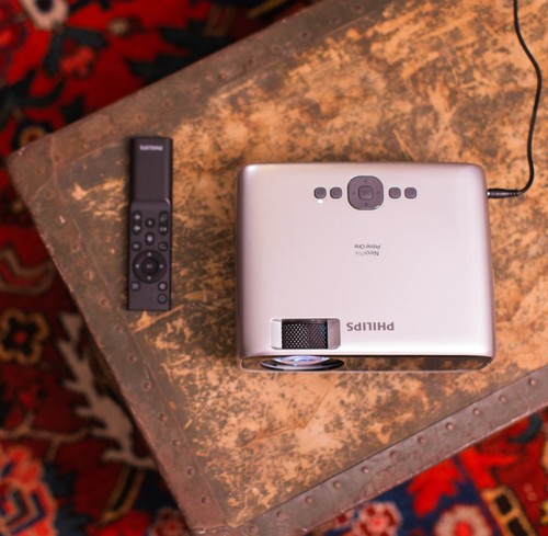 מקרן ביתי Philips NeoPix Prime one NPX535 