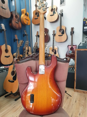 Music Man StingRay 2002