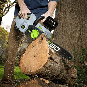 סט הכולל מסור שרשרת נטען 