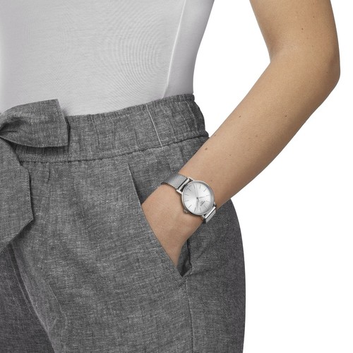 Tissot T1432101101100 חדש לנשים