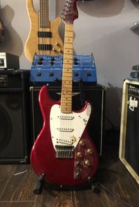 גיטרה סינטיסיזר ROLAND GR-300