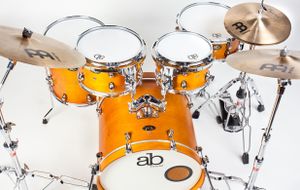 מערכת תופים ab drums classic maple-CM520-HGA
