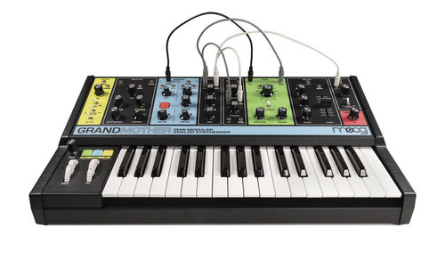 סינטיסייזר - Moog Grandmother