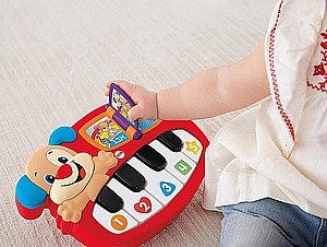 הפסנתר של הכלבלב הנבון בעברית פישר פרייס - fisher-price