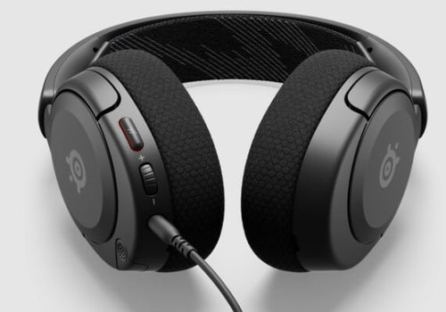 אוזניות גיימינג Arctis Nova 1