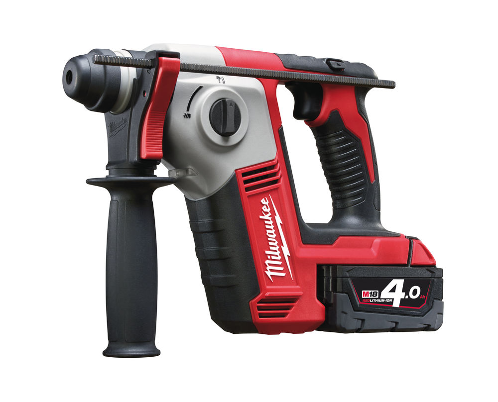 פטישון נטען קומפקטי 18V ערכה עם 2 סוללות 4 אמפר   Milwaukee M18BH 