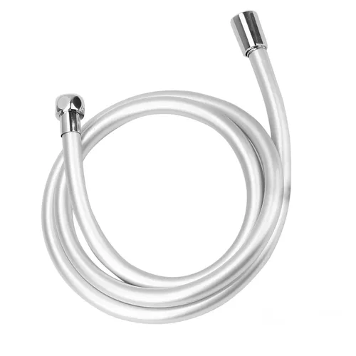 צינור PVC גמיש 1.5 מטר מוכסף מתוך קולקציית מוטות פינוק וברזים (מראה כללי של המוצר) - פריט מעוצב לעיצוב חלל רחצה מודרני ויוקרתי